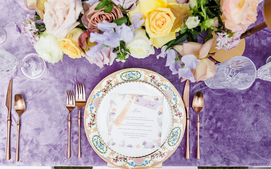How to Choose Flowers to Match Your Wedding Theme